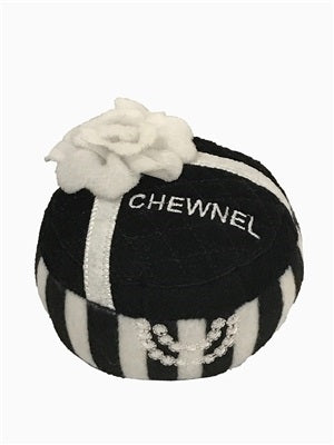 Chewnel Gift Box